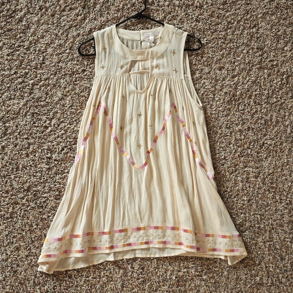 Cute Flowy Tank or Super Short Dress